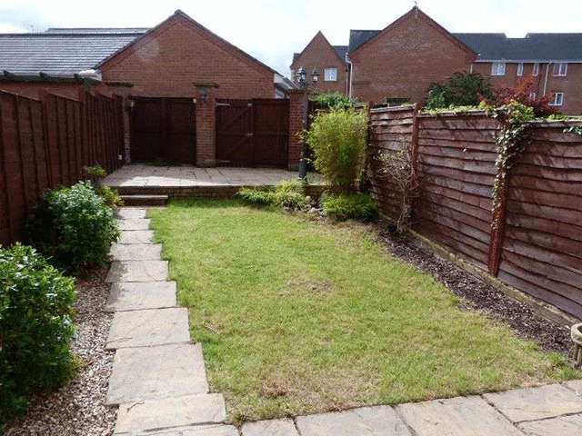  Image of 3 bedroom Terraced house to rent in Tresham Drive Grappenhall Warrington WA4 at Tresham Drive Grappenhall Warrington, WA4 3DU
