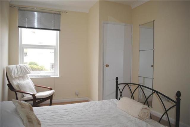  Image of 2 bedroom Flat to rent in Pittville Circus Cheltenham GL52 at Gloucestershire, GL52 2PU