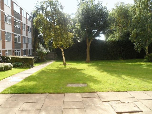  Image of 2 bedroom Flat to rent in Unicorn Lane Coventry CV5 at Unicorn Lane Eastern Green Coventry, CV5 7LL