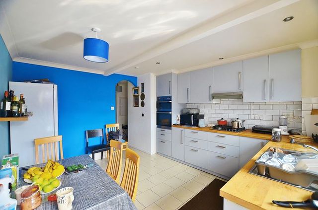  Image of 1 bedroom Property to rent in Union Drive London E1 at Union Drive  London, E1 4PG