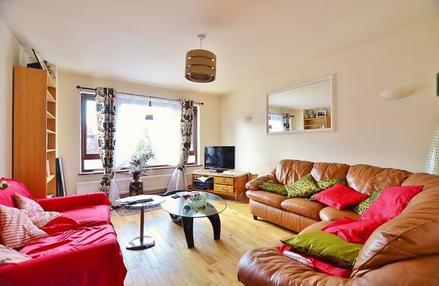  Image of 1 bedroom Property to rent in Union Drive London E1 at Union Drive  London, E1 4PG