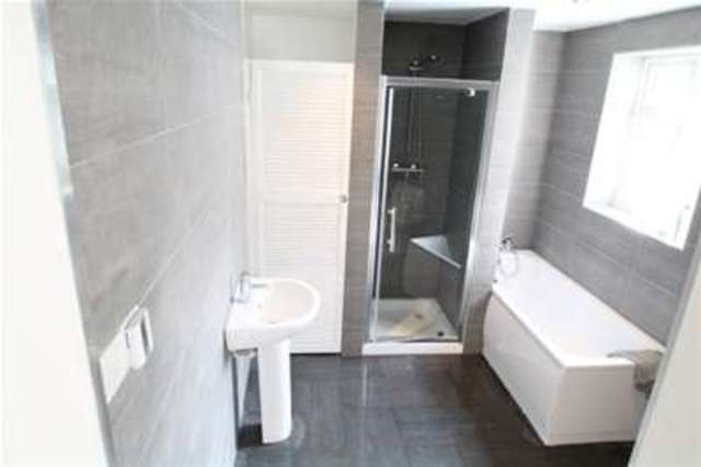  Image of 3 bedroom Detached house to rent in Upland Road South Croydon CR2 at South Croydon, CR2 6RE