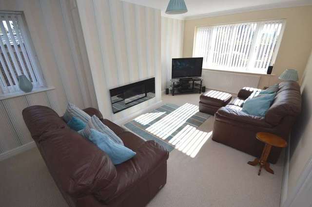  Image of 4 bedroom Detached house for sale in Upper Green Drive Tingley Wakefield WF3 at Tingley Wakefield West Yorkshire, WF3 1TD
