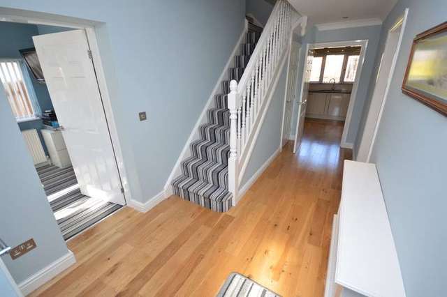  Image of 4 bedroom Detached house for sale in Upper Green Drive Tingley Wakefield WF3 at Tingley Wakefield West Yorkshire, WF3 1TD