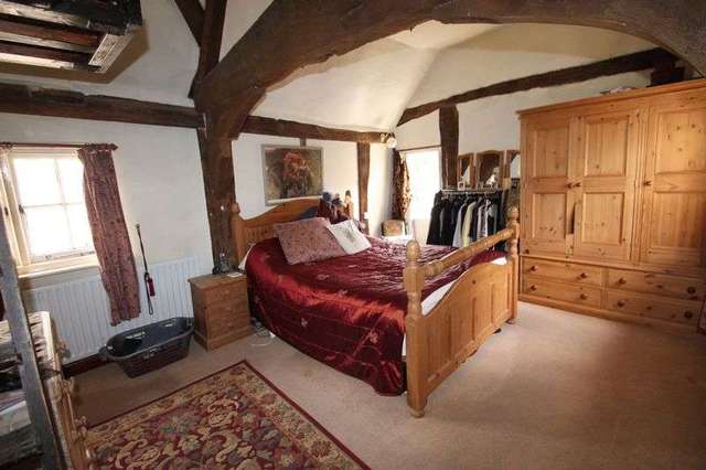  Image of 4 bedroom Detached house to rent in Upper Street Shere Guildford GU5 at Upper Street  Shere, GU5 9JE