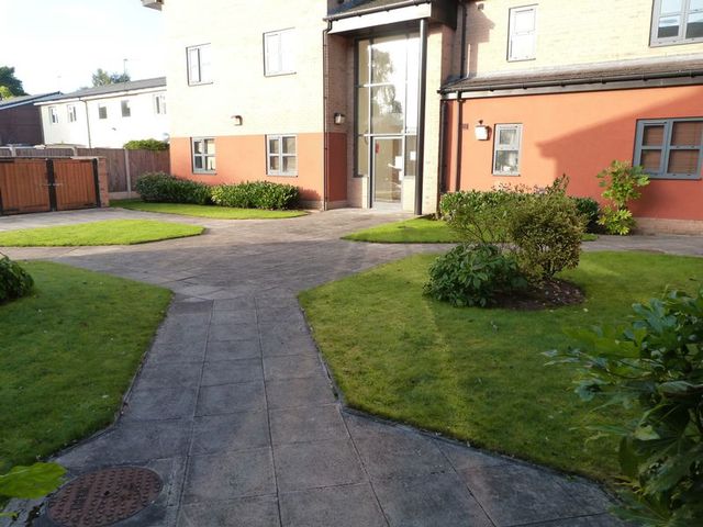  Image of 2 bedroom Flat for sale in Ventura Close Fallowfield Manchester M14 at Ventura Close  Manchester, M14 7EX