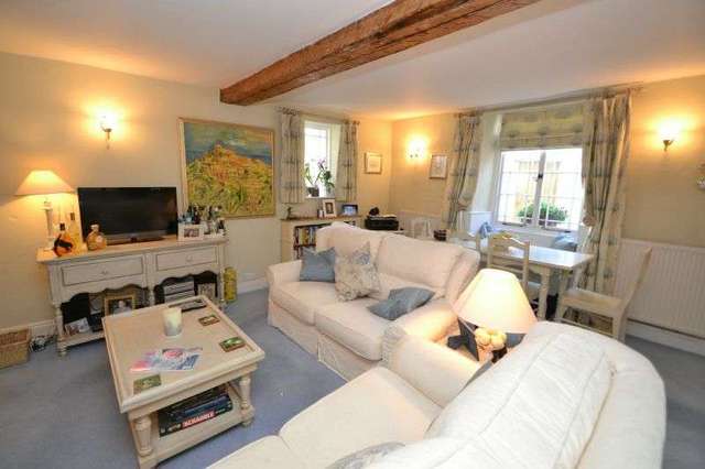  Image of 2 bedroom Cottage for sale in Victoria Road Topsham Exeter EX3 at Topsham, EX3 0EU