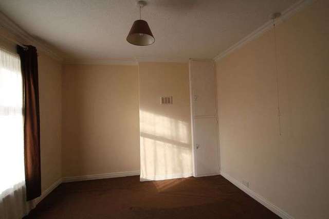  Image of 2 bedroom Terraced house to rent in Victoria Street Whitworth Rochdale OL12 at Victoria Street Whitworth Rochdale, OL12 8PL