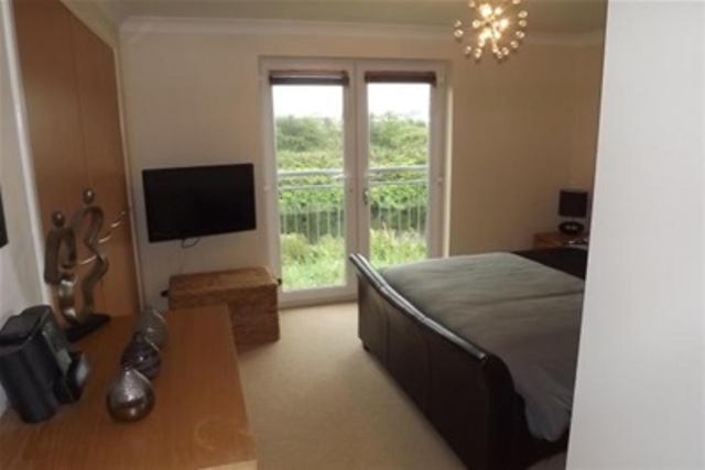  Image of 2 bedroom Flat to rent in Victoria Terrace Kilmarnock KA1 at Kilmarnock East Ayrshire East Ayrshire, KA1 3JR