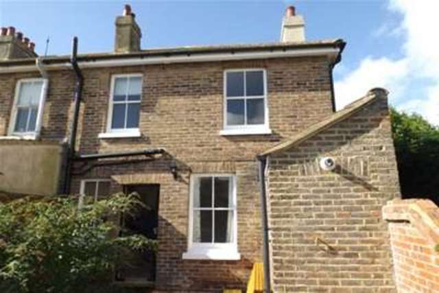  Image of 2 bedroom Detached house to rent in Wallace Avenue Worthing BN11 at Worthing, BN11 5QF