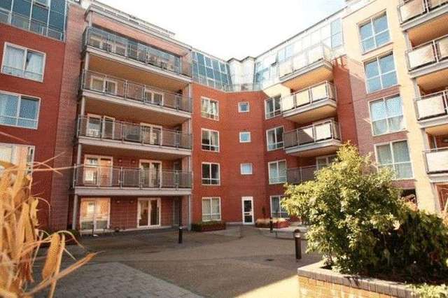  Image of 2 bedroom Flat to rent in Warstone Lane Hockley Birmingham B18 at Warstone Lane  Birmingham, B18 6HP