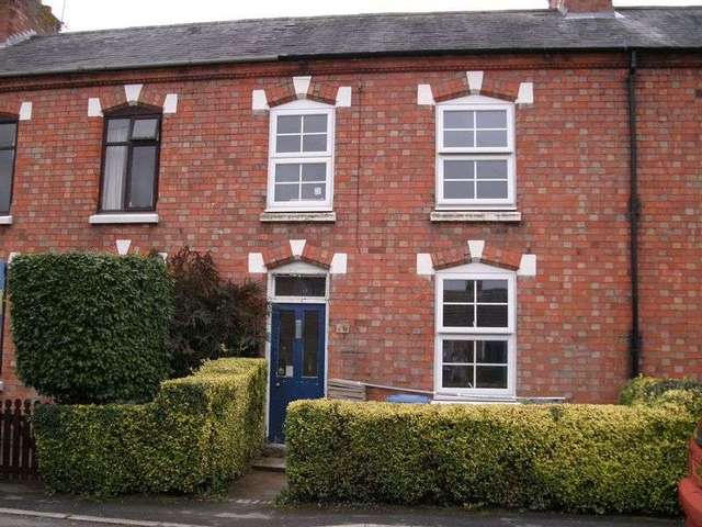  Image of 3 bedroom Terraced house to rent in Watts Road Studley B80 at Watts Road  Studley, B80 7PT