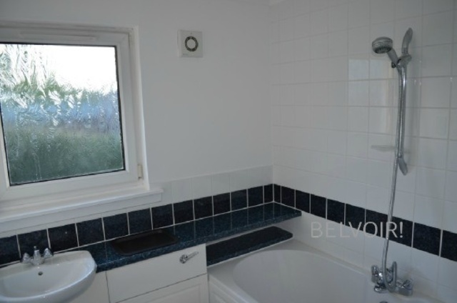  Image of 3 bedroom Bungalow to rent in Main Street Stenhousemuir Larbert FK5 at Stenhousemuir Falkirk Falkirk, FK5 3JP