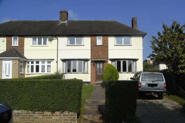  Image of 3 bedroom Semi-Detached house for sale in Well Approach Arkley Barnet EN5 at Well Approach  Barnet, EN5 3DY