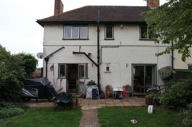  Image of 3 bedroom Semi-Detached house for sale in Well Approach Arkley Barnet EN5 at Well Approach  Barnet, EN5 3DY