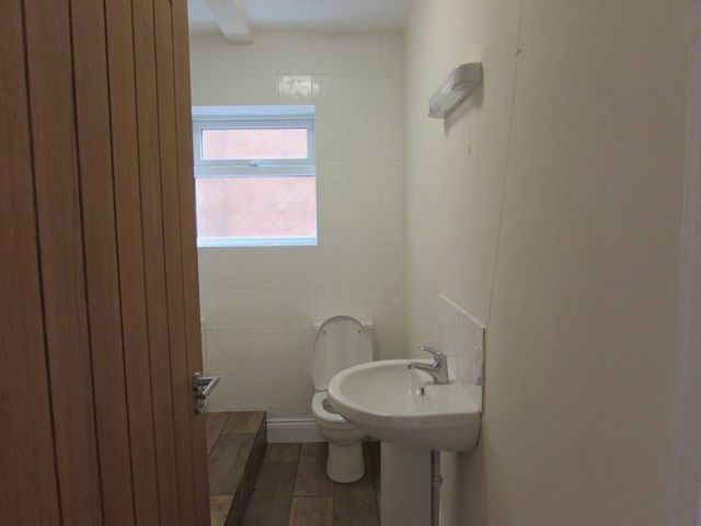  Image of 3 bedroom Detached house to rent in Wellesley Road Clacton-on-Sea CO15 at Wellesley Road  Clacton-On-Sea, CO15 3QD