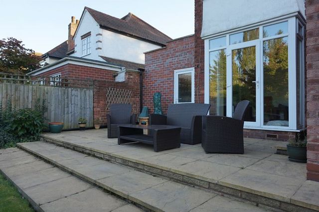  Image of 3 bedroom Detached house for sale in Weoley Park Road Selly Oak Birmingham B29 at Weoley Park Road Selly Oak Birmingham, B29 6QY