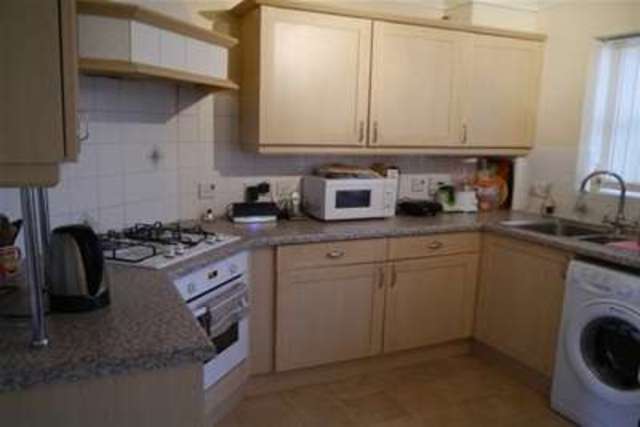 Image of 2 bedroom Detached house to rent in Gardenia Drive West End Woking GU24 at Woking, GU24 9XG