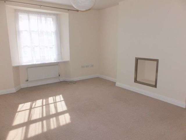  Image of 1 bedroom Flat for sale in West Street Tavistock PL19 at 50 West Street  Tavistock, PL19 8JZ