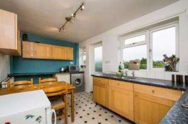  Image of 3 bedroom Terraced house for sale in Western Boulevard Nottingham NG8 at Aspley Nottinghamshire Bilborough, NG8 5FH
