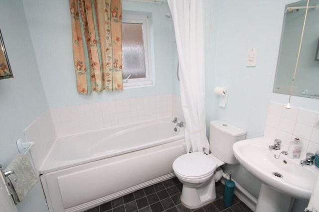  Image of 1 bedroom Terraced house for sale in Westfield Walk High Wycombe HP12 at Westfield Walk  High Wycombe, HP12 3JN