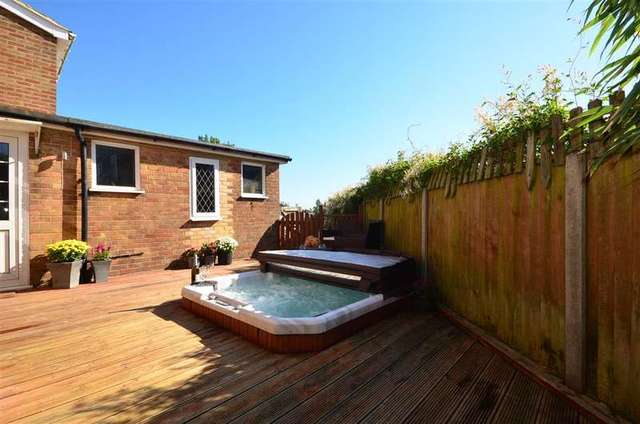  Image of 3 bedroom Semi-Detached house for sale in Westside East Langdon Dover CT15 at East Langdon Dover Dover, CT15 5JG
