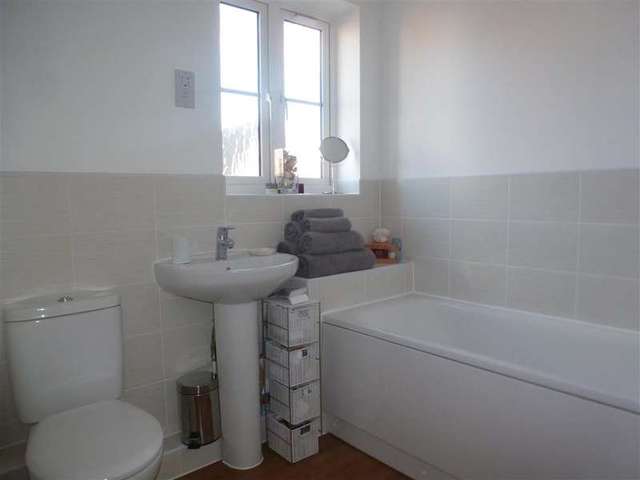  Image of 2 bedroom Flat for sale in Weymouth Road Wainscott Rochester ME3 at Wainscott Rochester Rochester, ME3 8FF