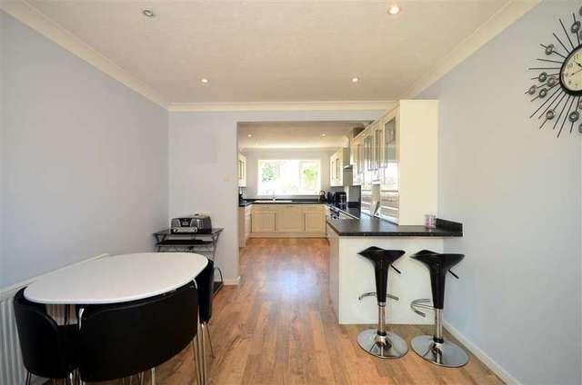  Image of 4 bedroom Detached house for sale in Whitchurch Close Maidstone ME16 at Maidstone Kent Maidstone, ME16 8UR