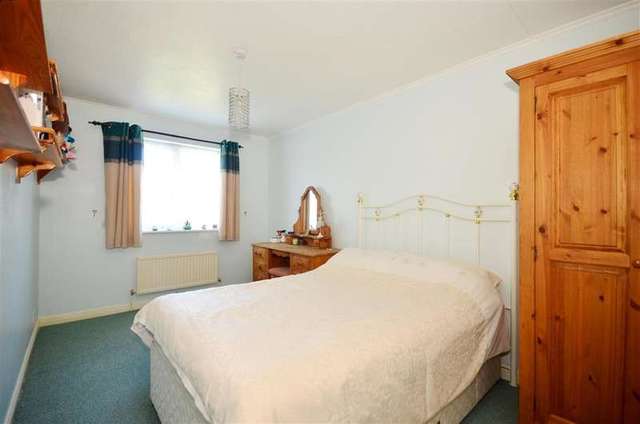  Image of 4 bedroom Detached house for sale in Whitchurch Close Maidstone ME16 at Maidstone Kent Maidstone, ME16 8UR