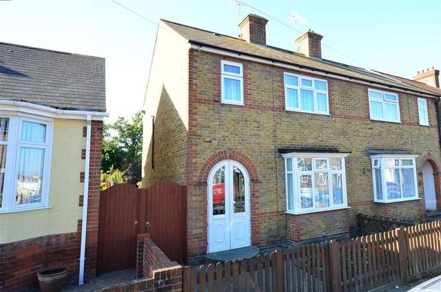  Image of 3 bedroom Semi-Detached house for sale in Whitstable Road Faversham ME13 at Faversham Kent Faversham, ME13 8BH