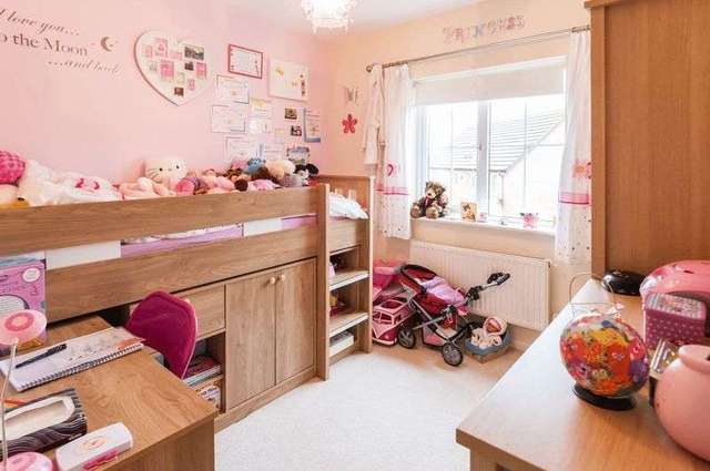  Image of 4 bedroom Detached house for sale in Windermere Drive Higham Ferrers Rushden NN10 at Windermere Drive Higham Ferrers Rushden, NN10 8NN