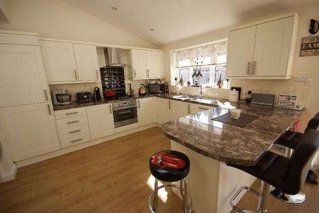  Image of 3 bedroom Semi-Detached house for sale in Windmill Grove Fareham PO16 at Windmill Grove Portchester Fareham, PO16 9HP