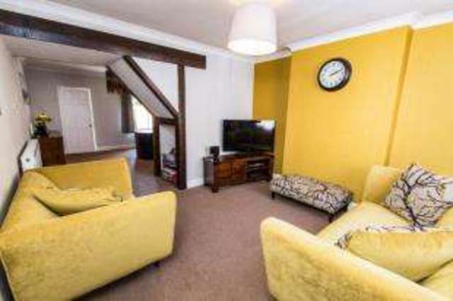  Image of 2 bedroom Terraced house for sale in Windsor Street Beeston Nottingham NG9 at Beeston Nottingham Beeston, NG9 2BW