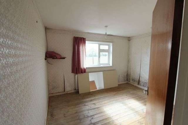  Image of 3 bedroom Detached house for sale in Winteringham Lane West Halton Scunthorpe DN15 at Winteringham Lane West Halton Scunthorpe, DN15 9AX