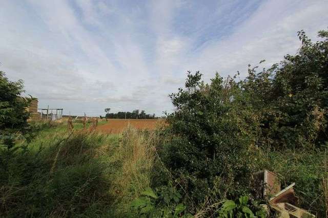  Image of 3 bedroom Detached house for sale in Winteringham Lane West Halton Scunthorpe DN15 at Winteringham Lane West Halton Scunthorpe, DN15 9AX
