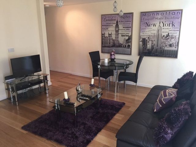  Image of 1 bedroom Flat to rent in Witan Gate Milton Keynes MK9 at Witan Gate  Milton Keynes, MK9 2BQ