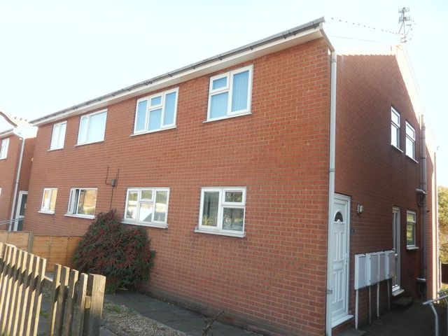  Image of 2 bedroom Flat for sale in Woodborough Road Mapperley Nottingham NG3 at Woodborough Road  Mapperley, NG3 5GJ