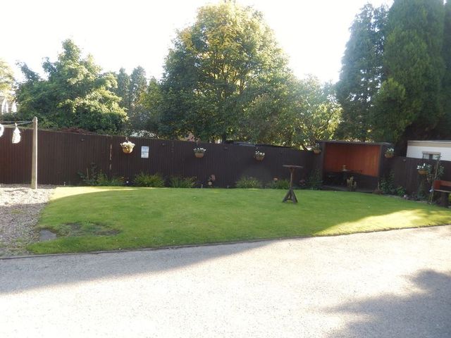  Image of 2 bedroom Flat for sale in Woodborough Road Mapperley Nottingham NG3 at Woodborough Road  Mapperley, NG3 5GJ