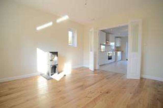  Image of 3 bedroom Semi-Detached house for sale in Beckford Beckford Tewkesbury GL20 at Beckford Tewkesbury Beckford, GL20 7AF