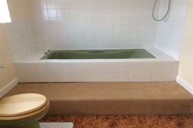  Image of 5 bedroom Detached house to rent in Havyatt Glastonbury BA6 at Glastonbury, BA6 8LF