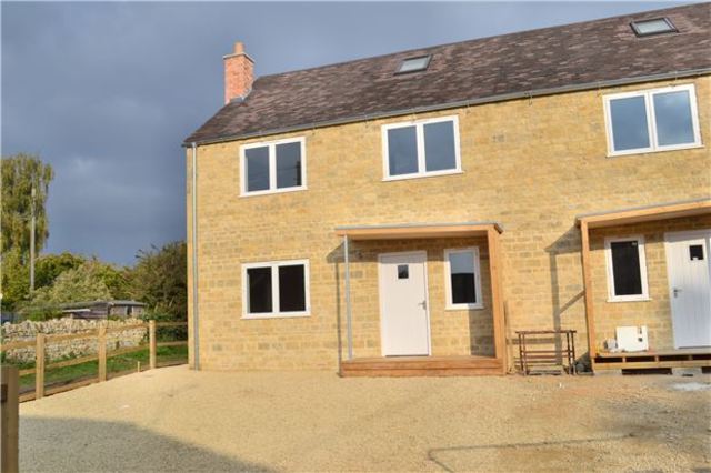  Image of 3 bedroom Cottage for sale in Beckford Beckford Tewkesbury GL20 at Back Lane Beckford Gloucestershire, GL20 7AF