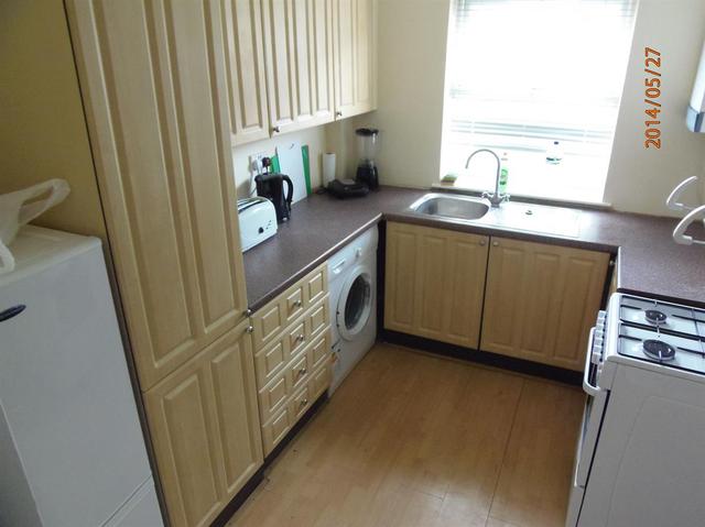  Image of 1 bedroom House Share to rent in Montague Street Doncaster DN1 at Montague Street - Room 3  Doncaster, DN1 2QY