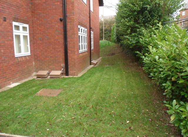  Image of 1 bedroom Flat to rent in Stirlings Road Wantage OX12 at Saxon House Stirlings Road Wantage, OX12 7ET