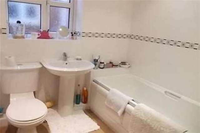  Image of 4 bedroom Detached house to rent in The Heritage Leyland PR25 at Leyland, PR25 3ZJ