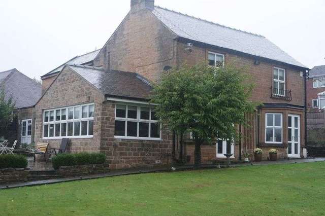  Image of 4 bedroom Detached house for sale in Chesterfield Road South Mansfield NG19 at Chesterfield Road South  Mansfield, NG19 7AQ