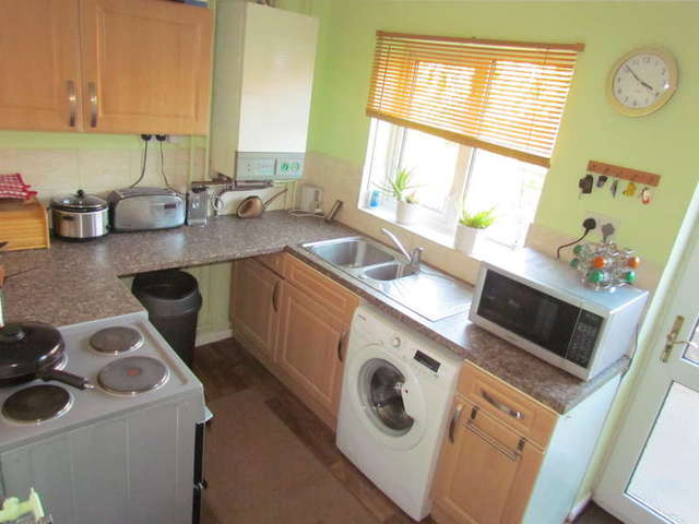  Image of 2 bedroom End of Terrace for sale in Bishops Avenue Worcester WR3 at Worcester Worcestershire Worcester, WR3 8XA