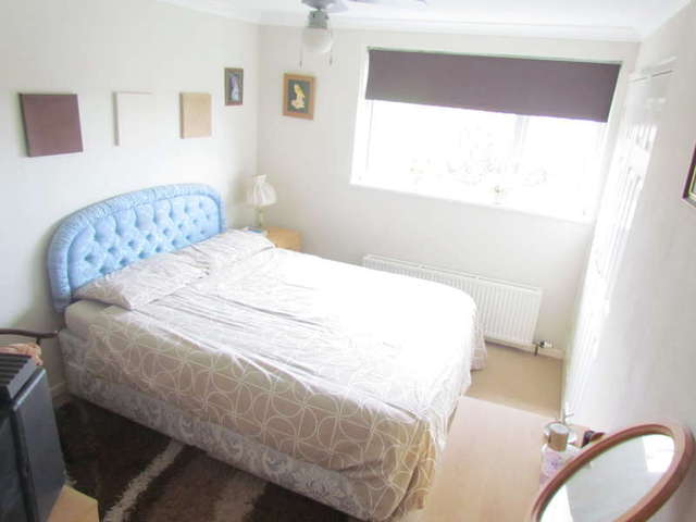  Image of 2 bedroom End of Terrace for sale in Bishops Avenue Worcester WR3 at Worcester Worcestershire Worcester, WR3 8XA