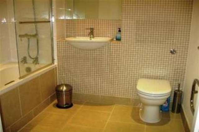  Image of 2 bedroom Flat to rent in Penistone Road Sheffield S6 at Sheffield, S6 3AN