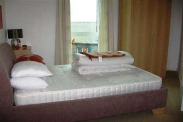  Image of 2 bedroom Flat to rent in Penistone Road Sheffield S6 at Sheffield, S6 3AN