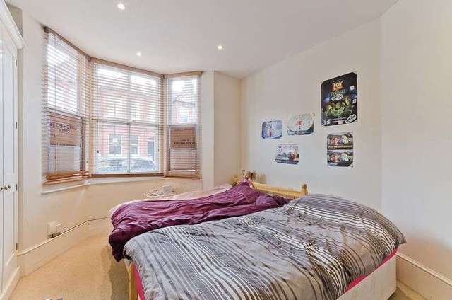  Image of 2 bedroom Flat to rent in Biscay Road London W6 at Biscay Road  London, W6 8JW
